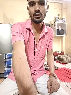 Snapshot of saggy1218 chatting on February 12, 2026, 3:01 pm saggy1218 online show from February 12, 2026, 3:01 pm