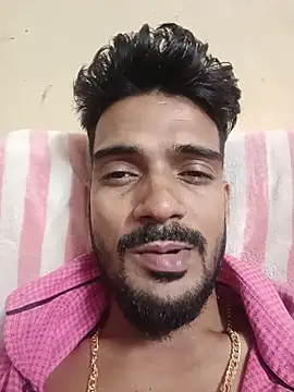 Snapshot of saggy1218 chatting on January 6, 2026, 8:35 pm saggy1218 online show from January 6, 2026, 8:35 pm