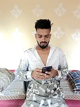 saggy1218 online show from April 6, 2026, 9:21 am