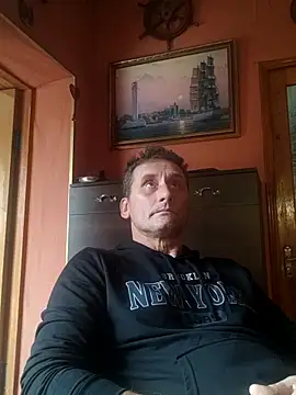 Snapshot of Viause_Kentauelle chatting on October 12, 2025, 8:26 am Viause Kentauelle online show from October 12, 2025, 8:26 am