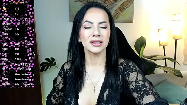 Snapshot of veronika_naughty chatting on May 19, 2026, 1:51 pm veronika naughty online show from May 19, 2026, 1:51 pm