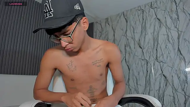 Snapshot of allens_joe chatting on November 4, 2025, 3:16 pm allens joe online show from November 4, 2025, 3:16 pm