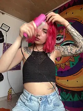 Snapshot of _Artemisa_X chatting on February 3, 2025, 7:21 pm  Artemisa X online show from February 3, 2025, 7:21 pm