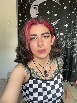 Snapshot of _Artemisa_X chatting on March 20, 2025, 7:35 pm  Artemisa X online show from March 20, 2025, 7:35 pm