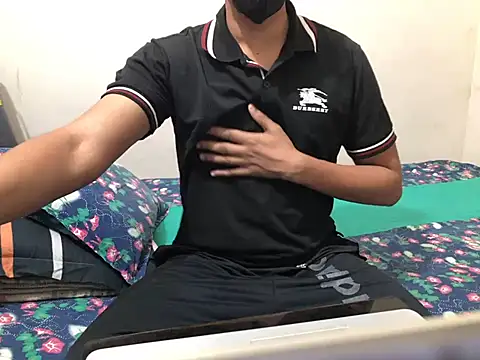 Snapshot of Zeuhorny chatting on March 7, 2025, 6:54 pm Zeuhorny online show from March 7, 2025, 6:54 pm