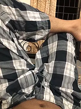 Snapshot of Zeuhorny chatting on September 10, 2025, 7:35 pm Zeuhorny online show from September 10, 2025, 7:35 pm