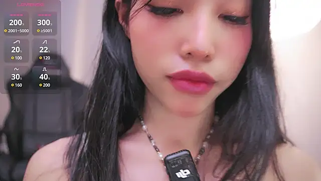 Miuzxc online show from January 26, 2025, 11:39 am