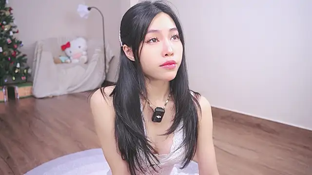 Miuzxc online show from January 9, 2025, 1:35 pm