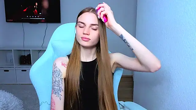 StellaLawless online show from September 19, 2025, 5:39 pm