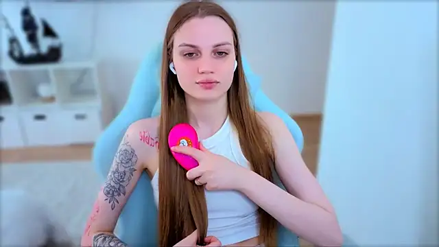 StellaLawless online show from April 8, 2026, 6:04 am