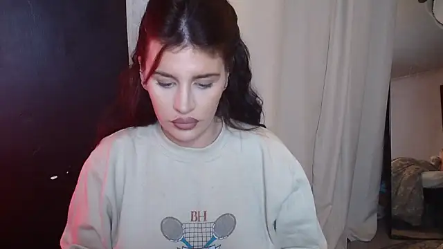 Snapshot of Bustyjessicalouu chatting on February 9, 2025, 7:52 pm Bustyjessicalouu online show from February 9, 2025, 7:52 pm