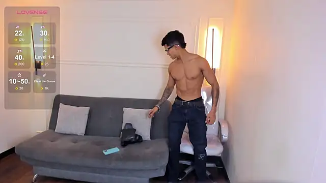 Snapshot of Paradise_boy_s chatting on November 15, 2025, 12:25 am Paradise boy s online show from November 15, 2025, 12:25 am