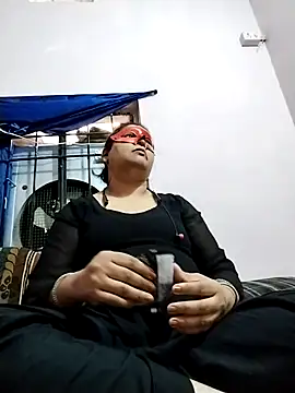 Snapshot of Ruksar-Pathan chatting on March 22, 2025, 7:57 am Ruksar-Pathan online show from March 22, 2025, 7:57 am