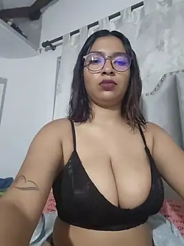 Snapshot of paprika069 chatting on July 19, 2026, 5:27 am paprika069 online show from July 19, 2026, 5:27 am