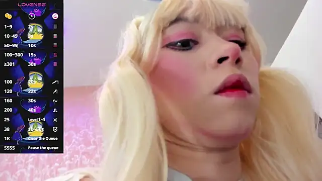 Snapshot of NEZUKO_MITSURI chatting on September 27, 2025, 12:44 pm NEZUKO MITSURI online show from September 27, 2025, 12:44 pm