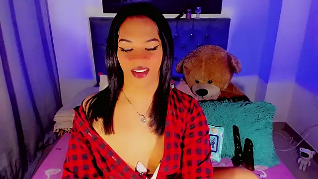 Zakura hot1 online show from November 28, 2025, 9:09 am