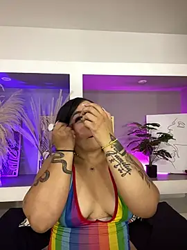 Sheeryl   online show from April 18, 2026, 5:32 am