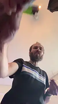 Snapshot of pervy_devil chatting on January 12, 2026, 10:22 am pervy devil online show from January 12, 2026, 10:22 am