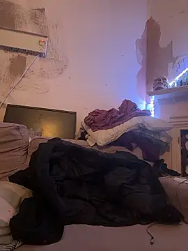 Snapshot of pervy_devil chatting on January 6, 2026, 8:46 pm pervy devil online show from January 6, 2026, 8:46 pm