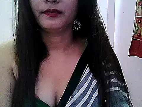 Model-Tanya online show from January 31, 2025, 2:17 pm