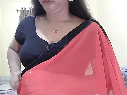 Model-Tanya online show from April 8, 2026, 12:17 pm