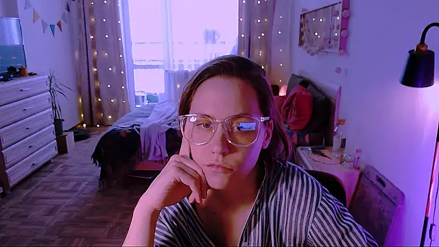 Malinax online show from February 7, 2026, 1:19 pm