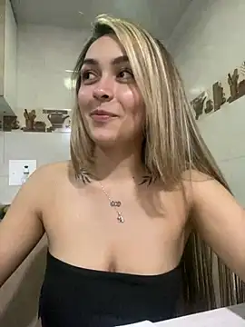 emma oxford online show from March 13, 2025, 11:49 pm