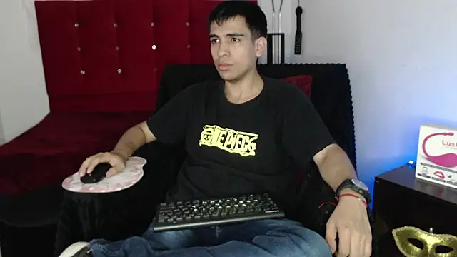 Snapshot of zack_thunder chatting on October 15, 2025, 2:25 pm zack thunder online show from October 15, 2025, 2:25 pm