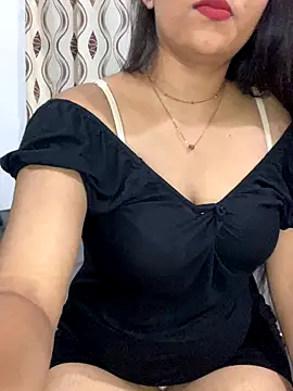 Snapshot of little_shadow chatting on September 19, 2025, 5:50 pm little shadow online show from September 19, 2025, 5:50 pm