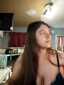 Carandrew online show from April 7, 2026, 2:41 pm