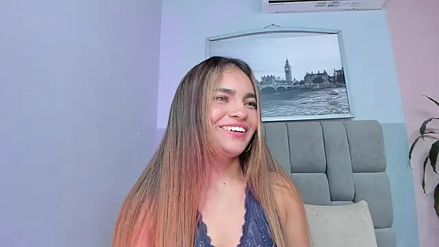 selene tylor  online show from June 7, 2026, 9:09 pm
