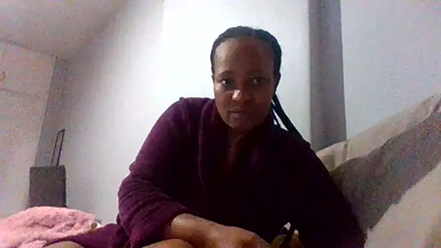 BabeAssXX online show from March 22, 2026, 7:32 am