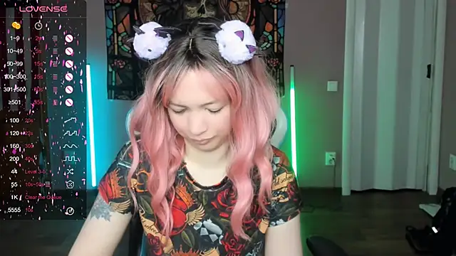 Snapshot of Project_hisoka chatting on September 21, 2025, 5:01 am Project hisoka online show from September 21, 2025, 5:01 am