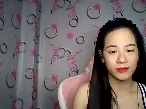 Snapshot of Nana-68 chatting on November 26, 2025, 1:55 pm Nana-68 online show from November 26, 2025, 1:55 pm