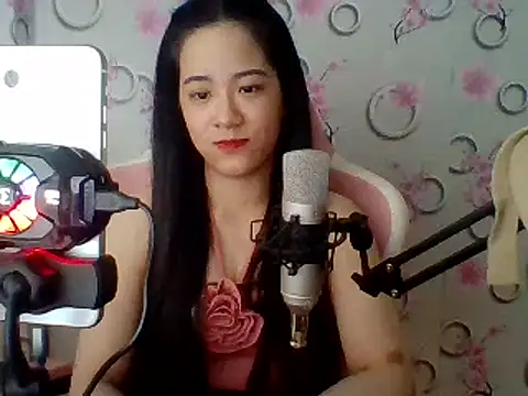 Snapshot of Nana-68 chatting on March 7, 2025, 8:45 am Nana-68 online show from March 7, 2025, 8:45 am