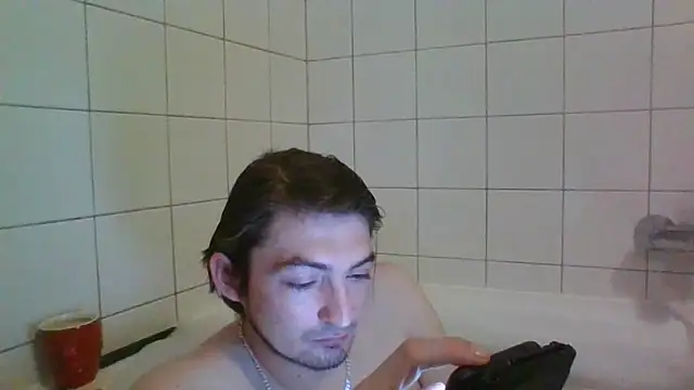 Wesleymodel online show from March 8, 2026, 12:52 pm