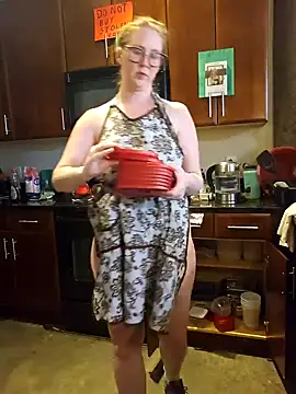 Snapshot of littlelustlamb chatting on September 22, 2025, 9:10 pm littlelustlamb online show from September 22, 2025, 9:10 pm