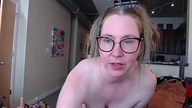 Snapshot of littlelustlamb chatting on September 29, 2025, 8:14 pm littlelustlamb online show from September 29, 2025, 8:14 pm