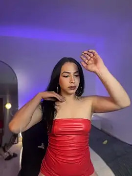 Vonmodel1 online show from June 15, 2026, 9:03 pm