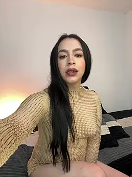 Vonmodel1 online show from April 25, 2026, 1:41 pm