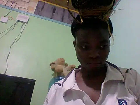 sexxyqueenn22 online show from November 13, 2025, 10:13 pm