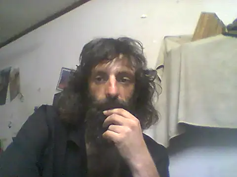 Snapshot of BigPeter6987 chatting on April 22, 2026, 8:37 pm BigPeter6987 online show from April 22, 2026, 8:37 pm