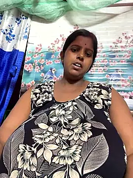 Beauty-queen online show from April 20, 2026, 3:57 pm