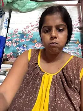 Beauty-queen online show from November 1, 2025, 11:04 am