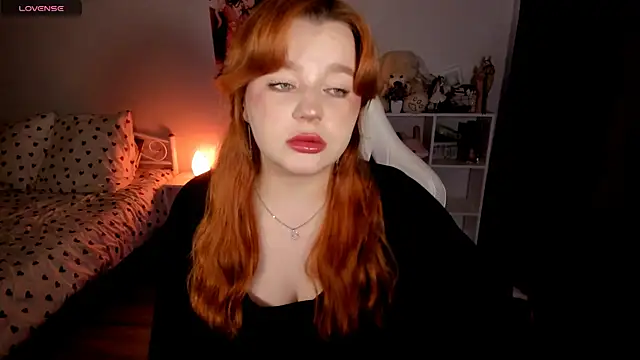 Snapshot of _Lisa_x chatting on November 10, 2025, 5:34 am Lisa x online show from November 10, 2025, 5:34 am