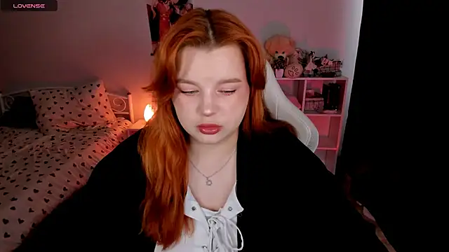 Snapshot of _Lisa_x chatting on October 24, 2025, 10:03 am  Lisa x online show from October 24, 2025, 10:03 am
