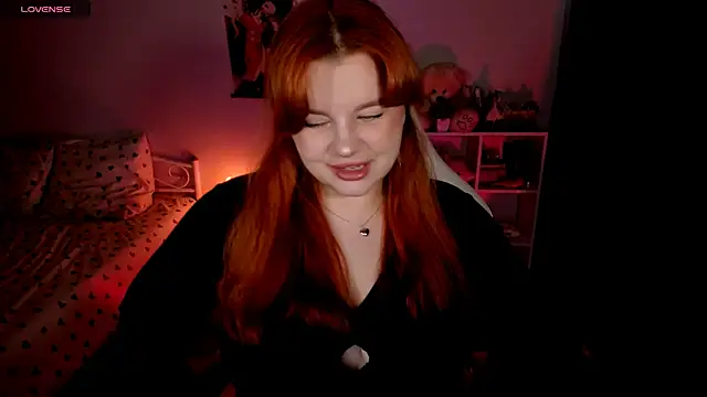 Snapshot of _Lisa_x chatting on October 9, 2025, 12:49 pm  Lisa x online show from October 9, 2025, 12:49 pm