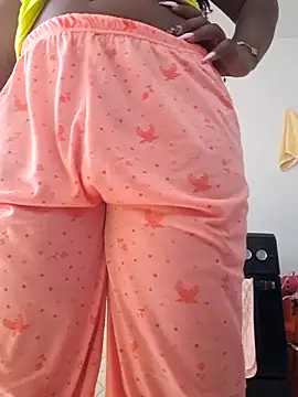 Snapshot of Hotfirespicegiri245 chatting on January 16, 2026, 9:35 am Hotfirespicegiri245 online show from January 16, 2026, 9:35 am