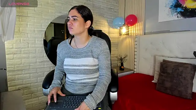 sussy  stone online show from May 28, 2026, 12:11 pm