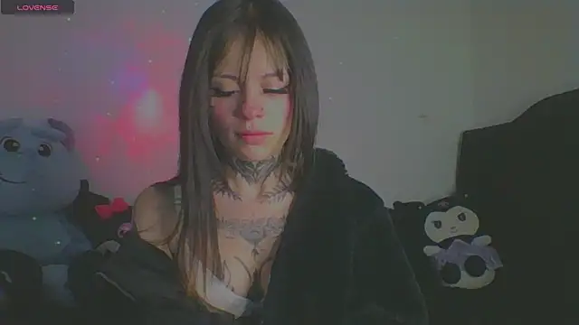 Tifanny Sweett online show from October 30, 2025, 4:33 am